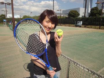 海に近いテニスコートで気持ちよく遊べるのは川崎マリエンだけ！