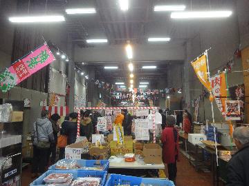 北部市場以外の街のお店でも発酵熟成熟鮮魚が楽しめます。
