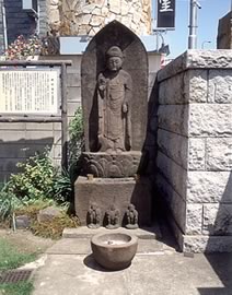 庚申塔(真福寺)