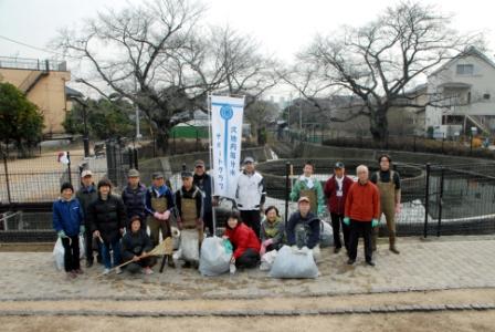 二ヶ領用水久地円筒分水（高津区）～市民の方々によるクリーンアップ活動～