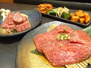 特上の霜降り肉！これはたまりませんね♪