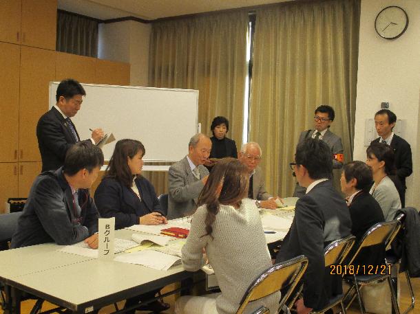 車座集会の様子