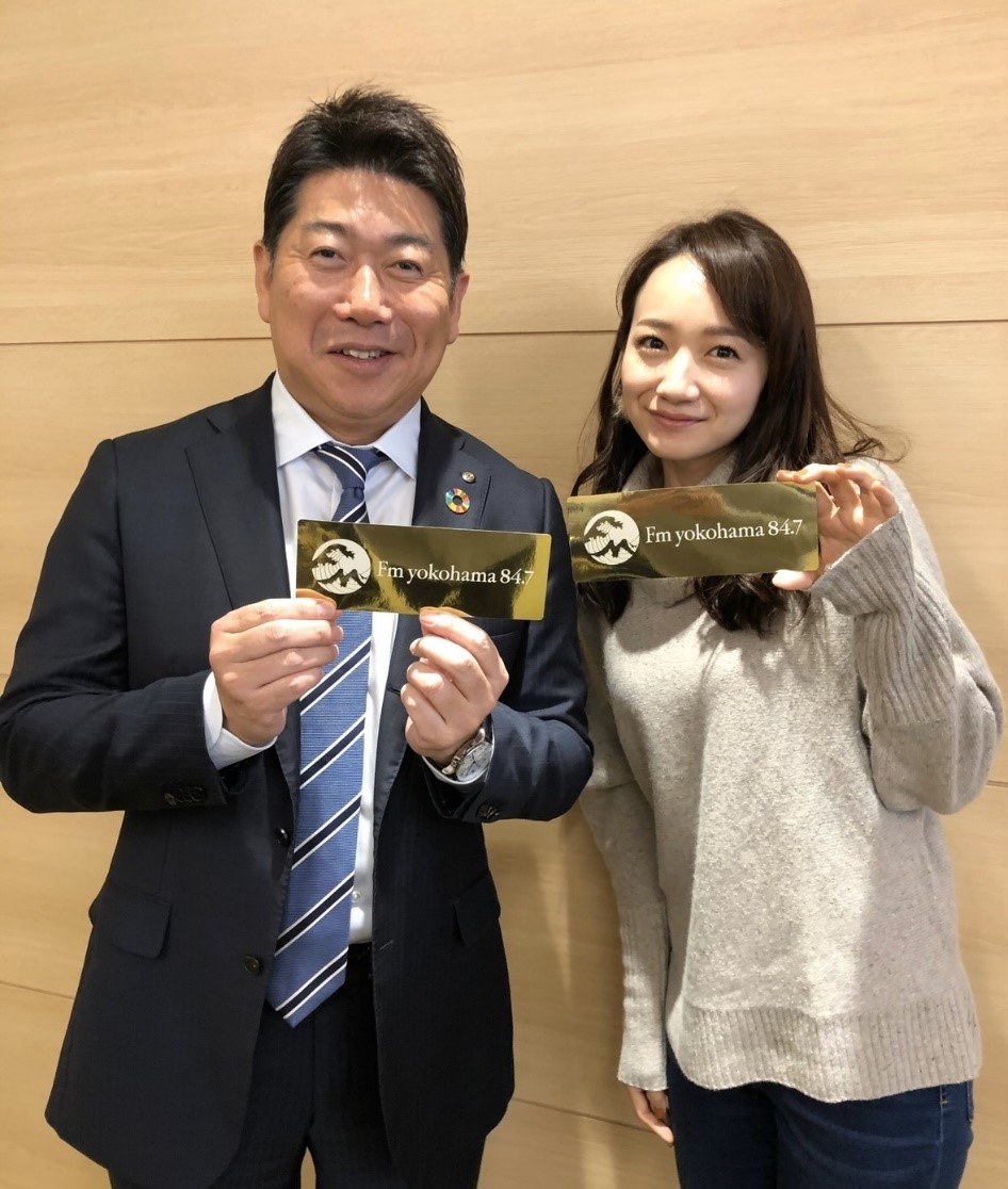 福田市長とパーソナリティの松原江里佳さん