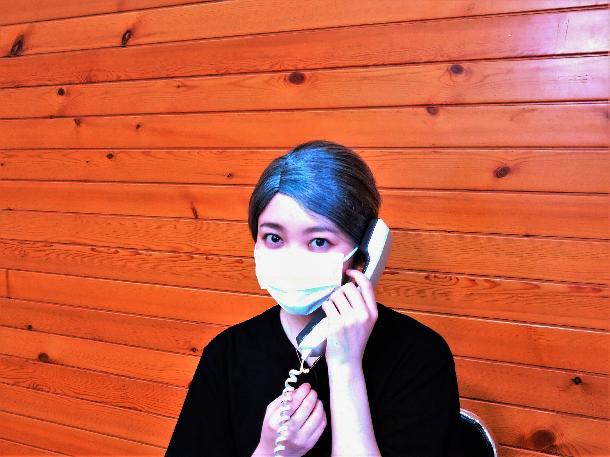 (写真)プレゼンターが写っています