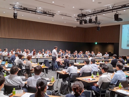 写真2：会議の様子