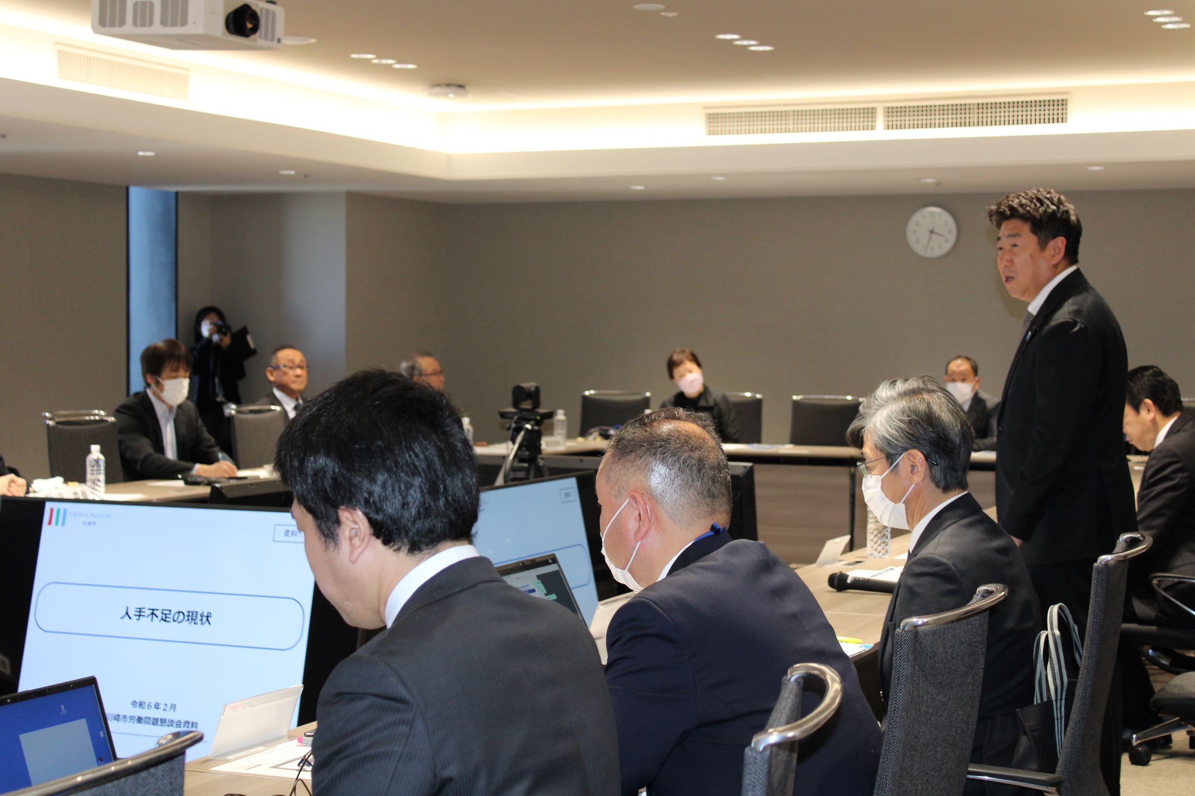 写真2:懇談会の様子