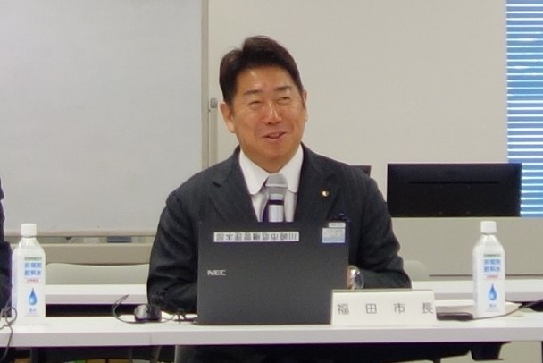 写真1:会議冒頭挨拶