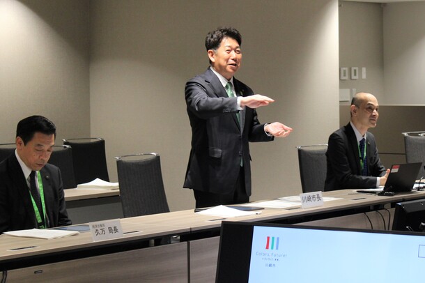 写真1：懇談会の様子
