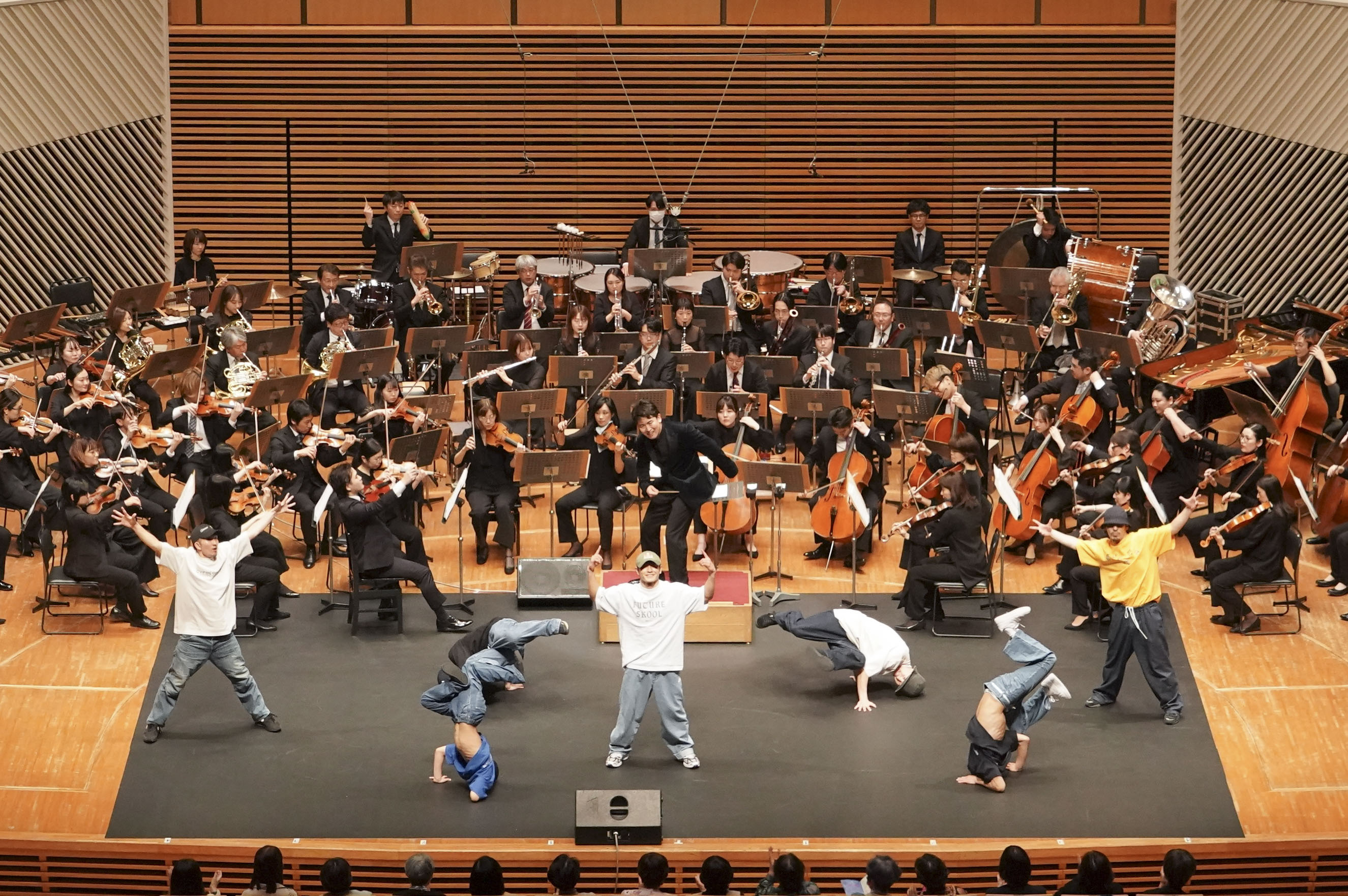 写真1:公演の様子