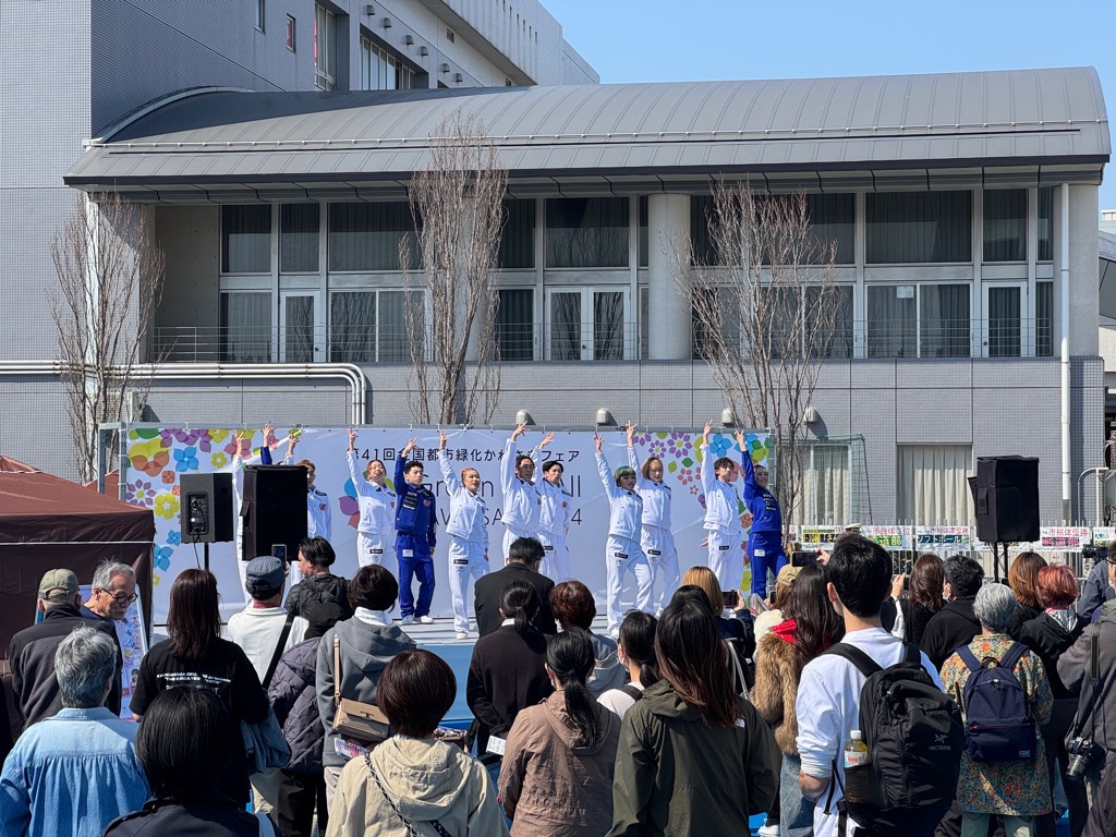 写真2:KADOKAWA DREAMSのパフォーマンスの様子