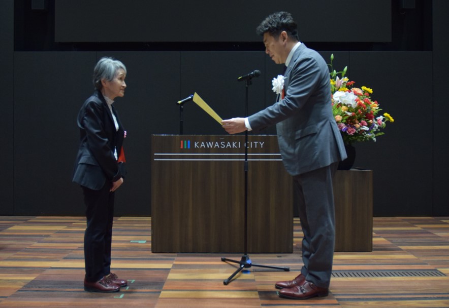 写真1:表彰式