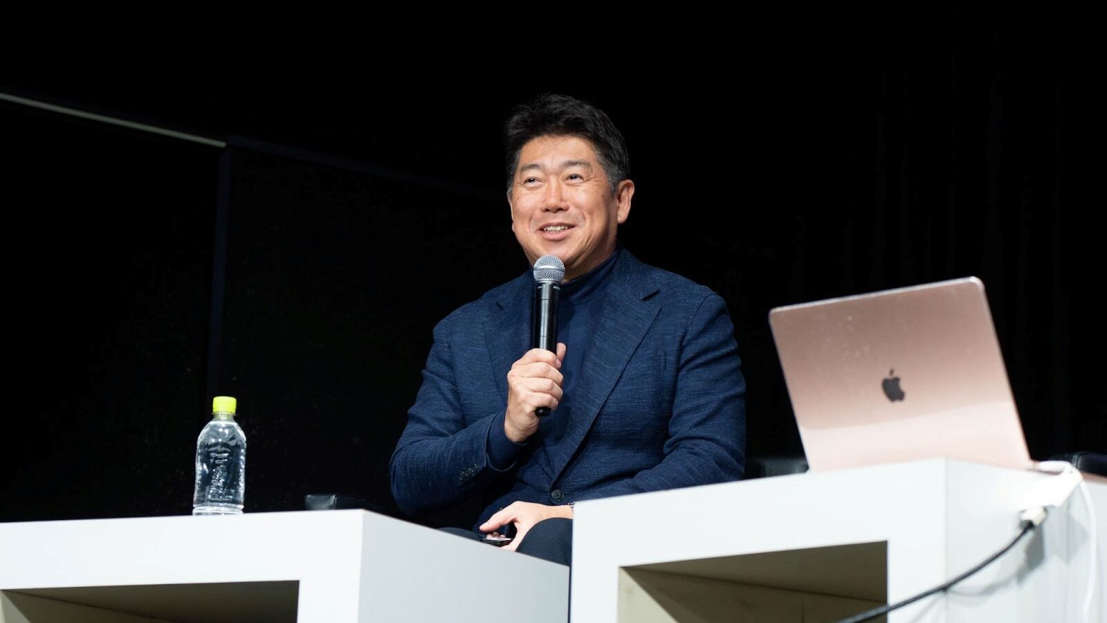 アートで出会い、つながるまち。未来へ!