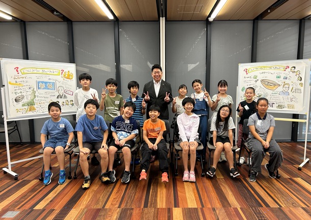 写真2:記念撮影