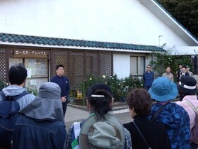 ボランティア慰労会で挨拶する市長