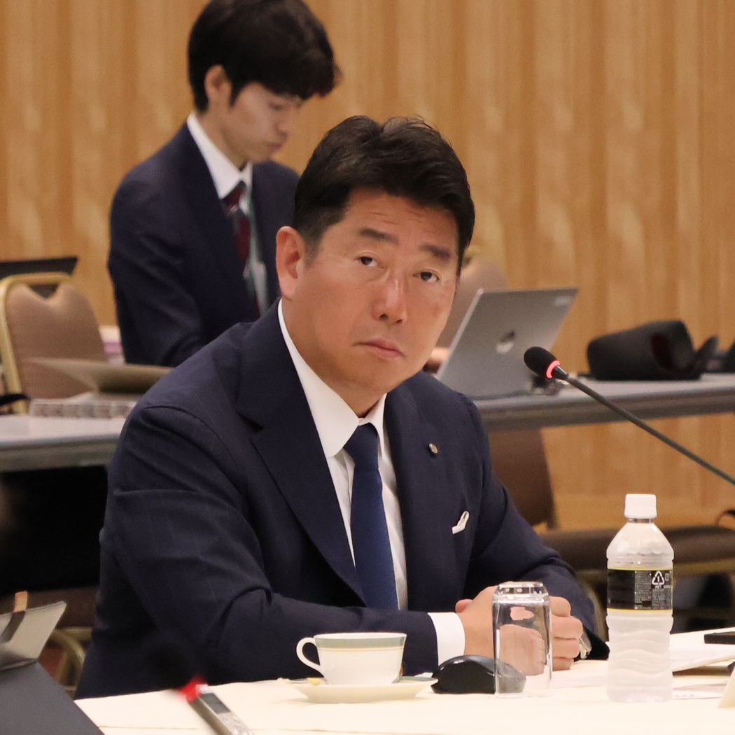 写真1：プロジェクトリーダーとして座長を務める福田市長