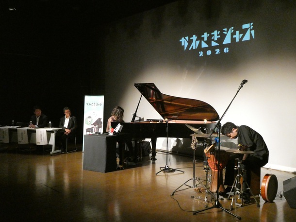 写真3：ミニライブの様子