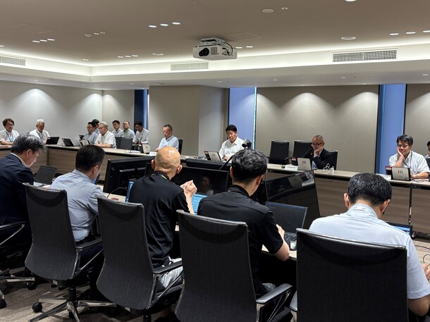 写真1：主要課題調整会議の様子