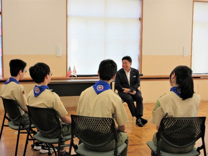 写真3：懇談の様子