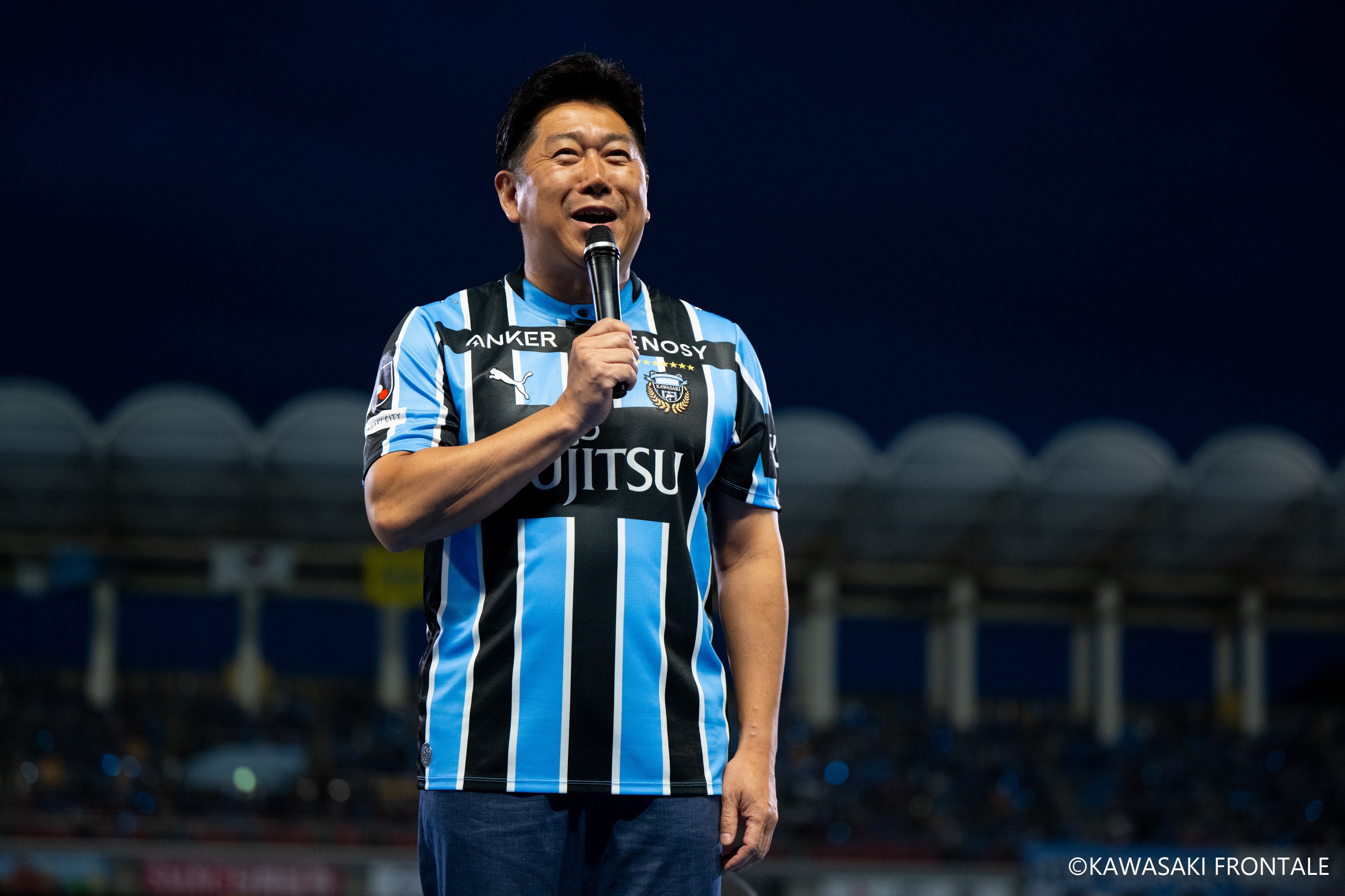 写真1：試合前挨拶の様子
