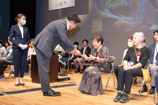 写真2:表彰の様子