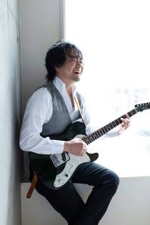 鷲尾広太（ギター）の写真