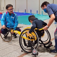 車いすレーサー