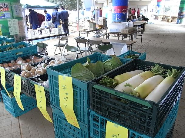 農産物直売の様子