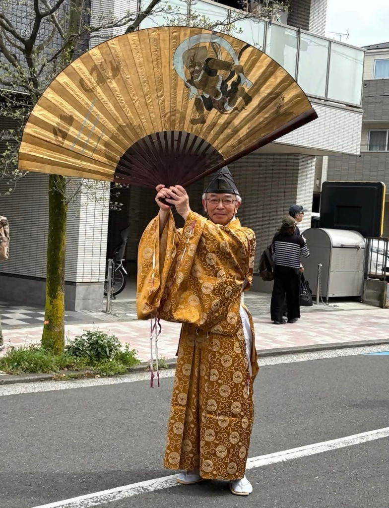 奇祭の先導役、最初で最後の晴れ姿