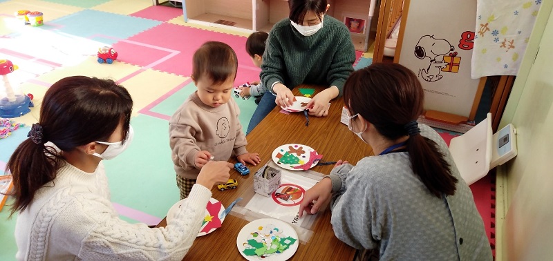 室内（製作の様子）