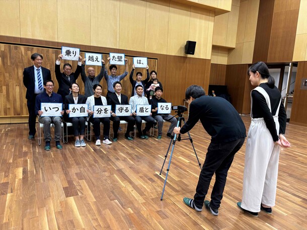中学校の先生からのお祝いメッセージ