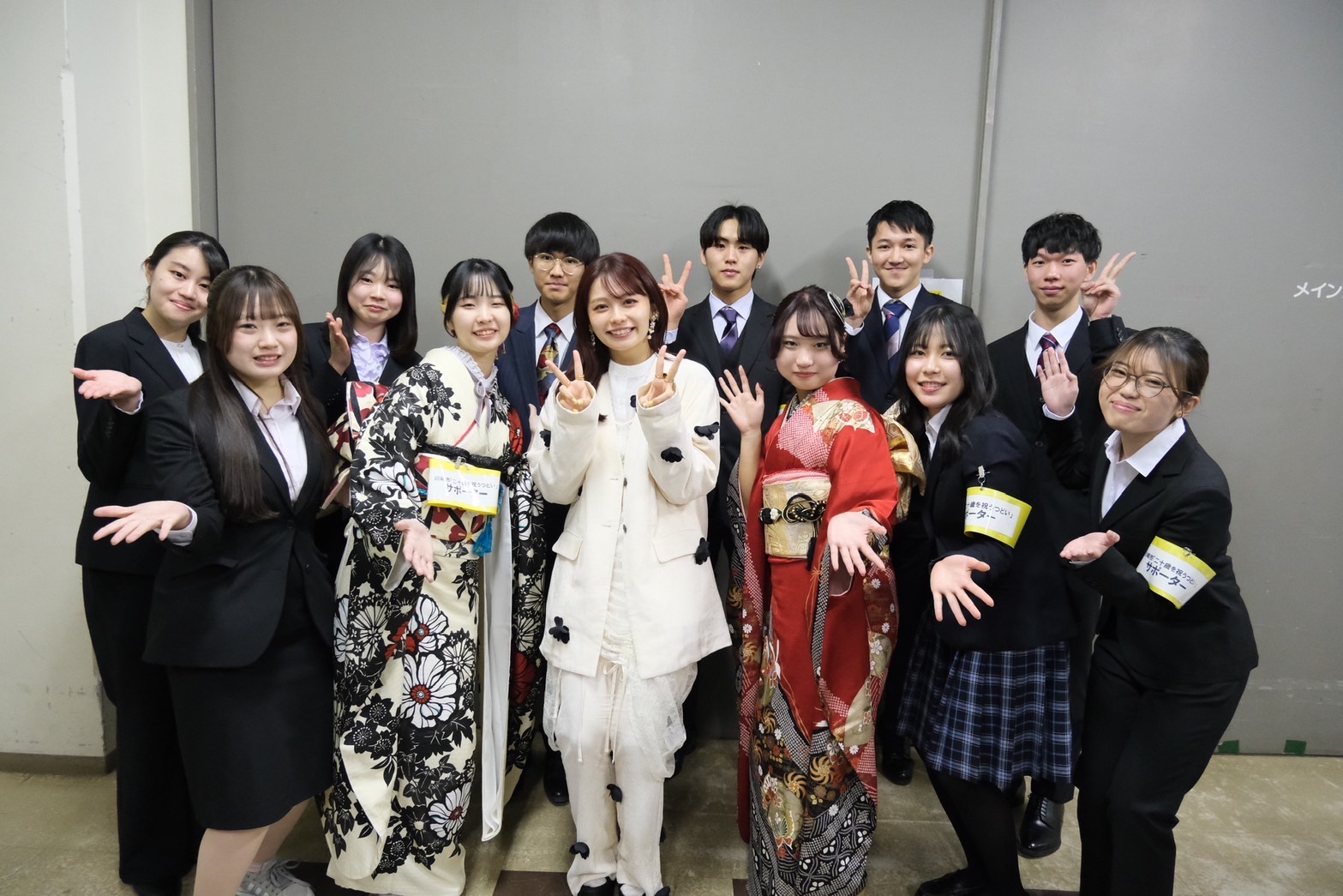 足立佳奈さん楽屋あいさつ