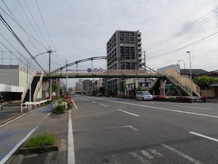 市道中島歩道橋の写真