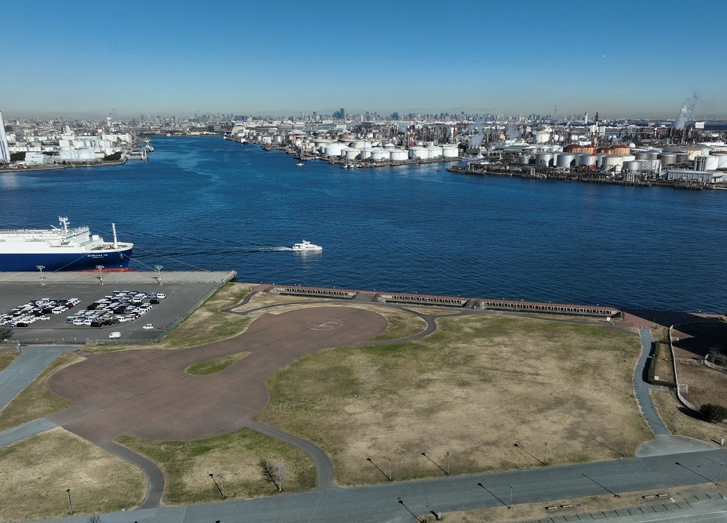 東扇島東公園の空撮写真