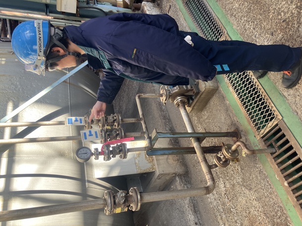 久保さん仕事中写真