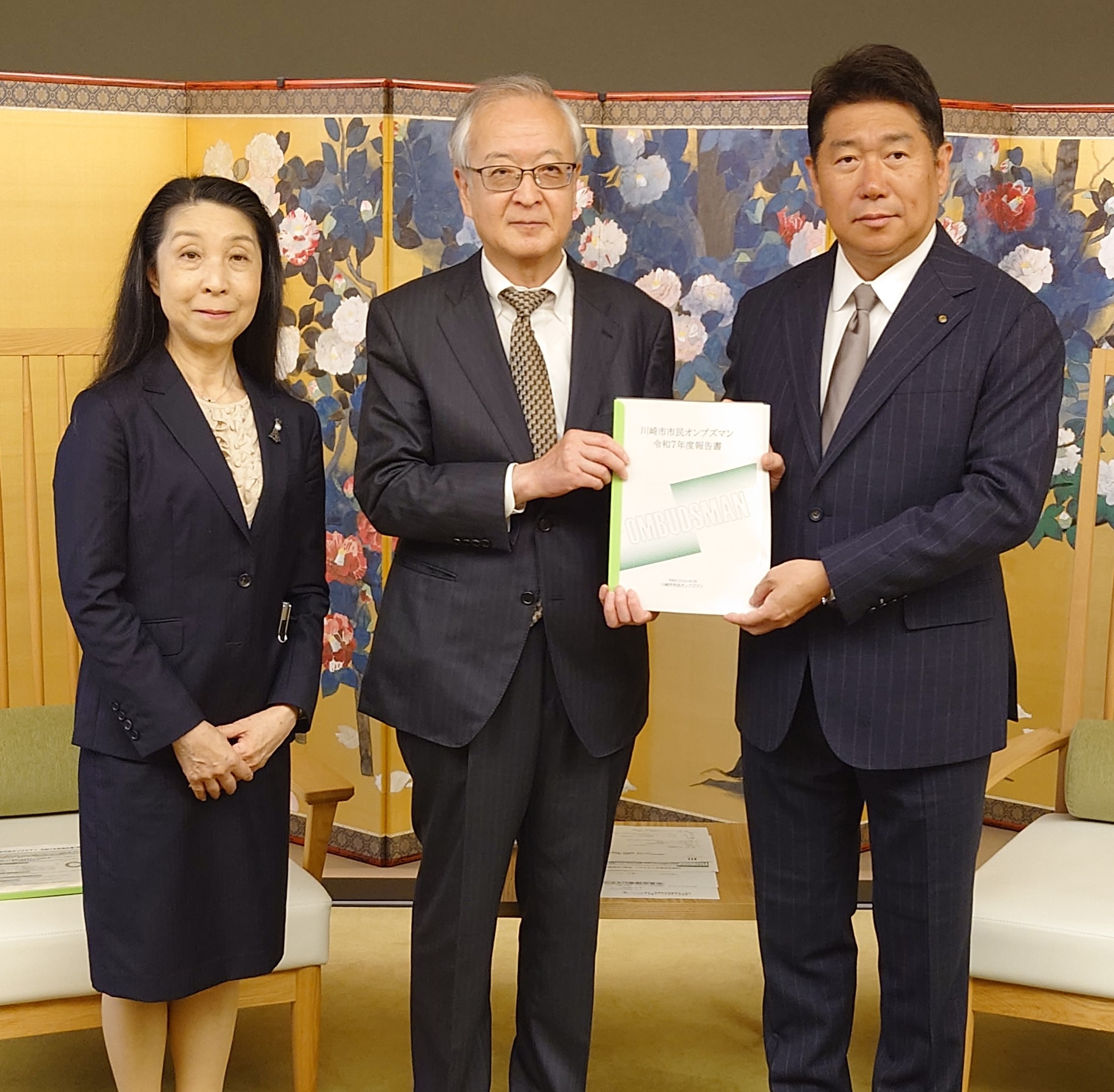 福田市長に報告