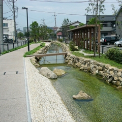 江川せせらぎ遊歩道写真1