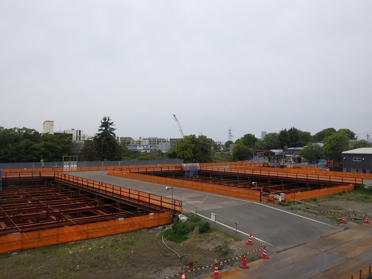 脱窒（だっちつ）ろ過池建設工事のようす