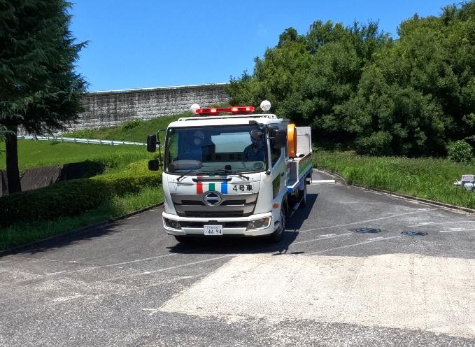 排水ポンプ車の運転をしました