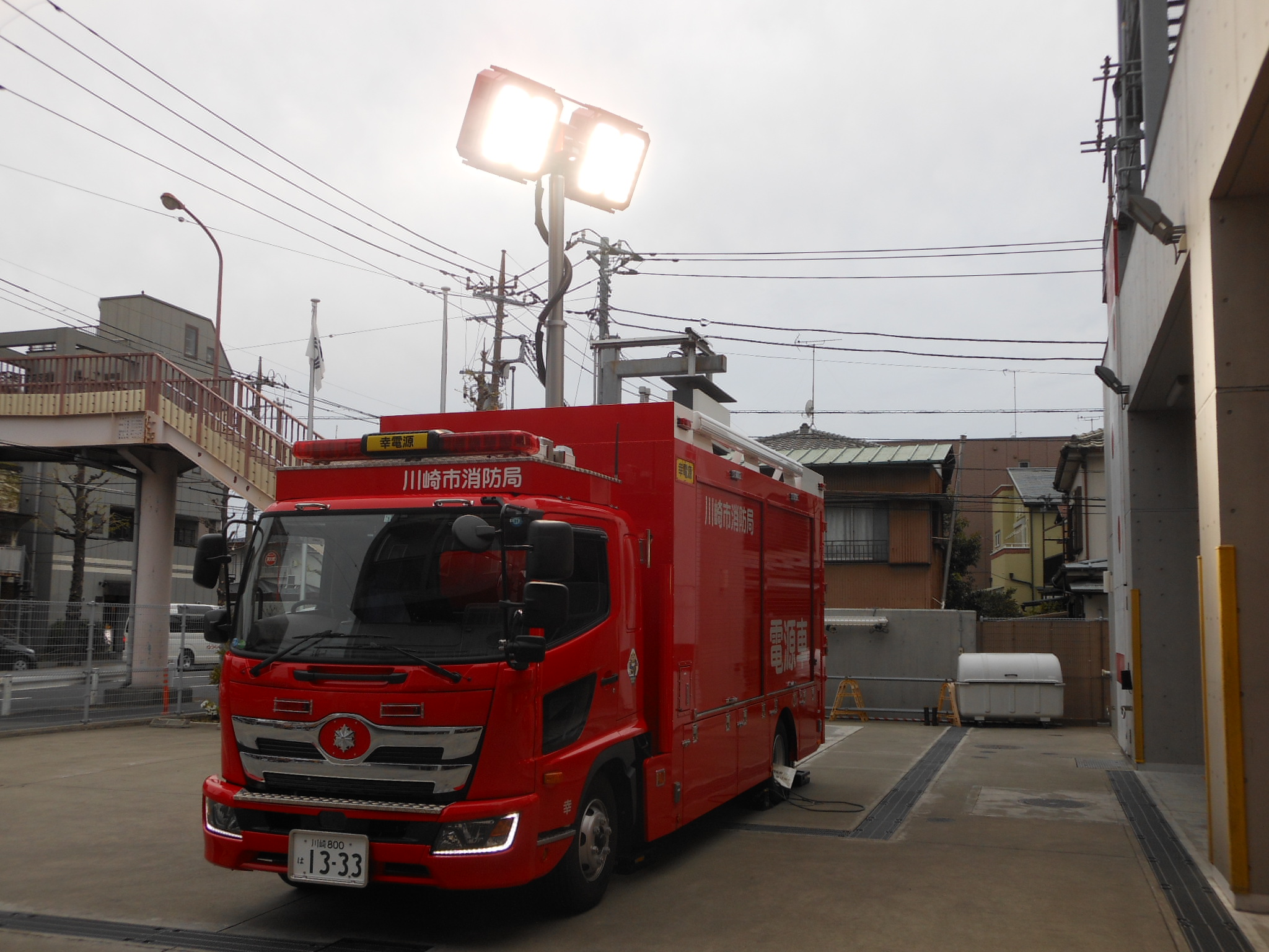 川崎市 幸電源車