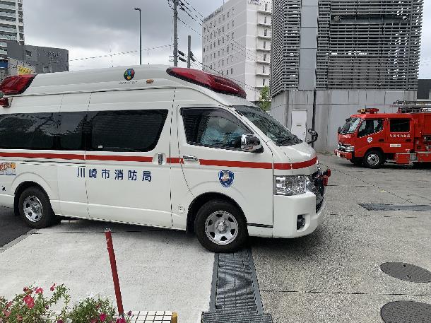 救急車が戻ってきました