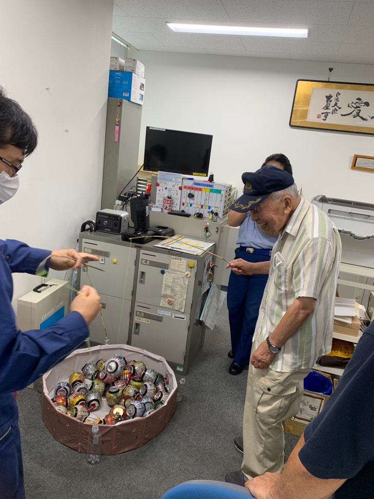 作者の中田さんもちょうちん釣り！