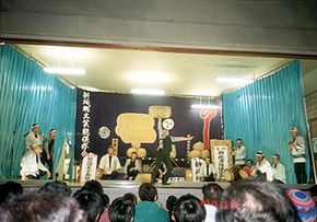 新城神社(囃子曲持)