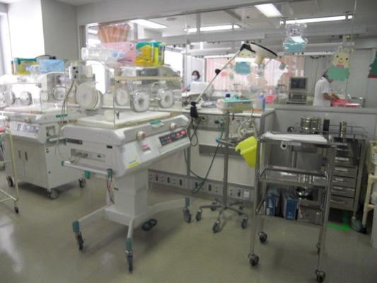 NICU（新生児集中治療管理室）