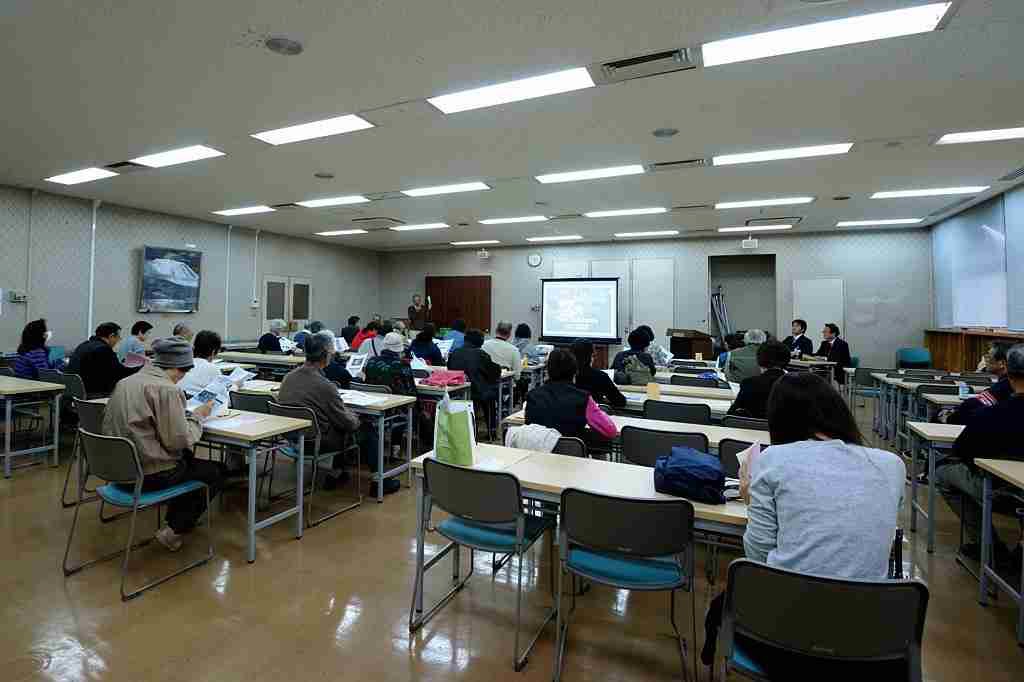 写真：ヤマユリ講習会・講義