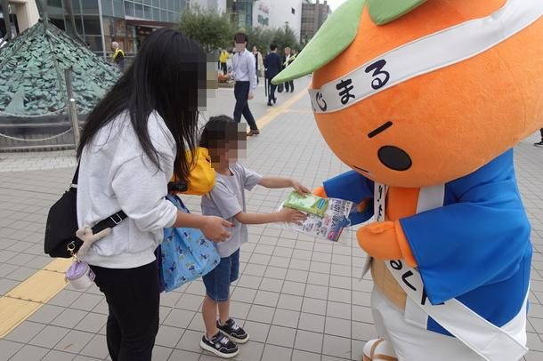 啓発活動をしている様子