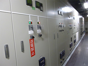二箇所の変電所に対応した装置の写真