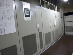 無停電電源装置の写真