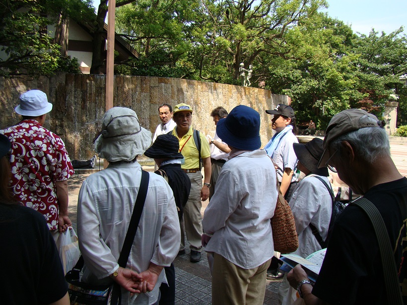 集合は稲毛公園