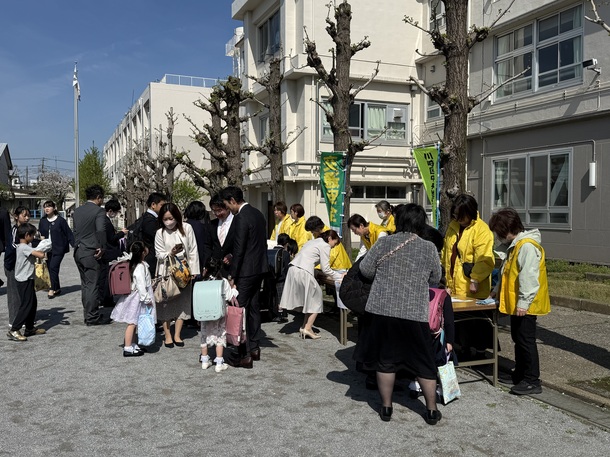 田島小学校にて