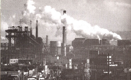 昭和42年の工場地帯の写真